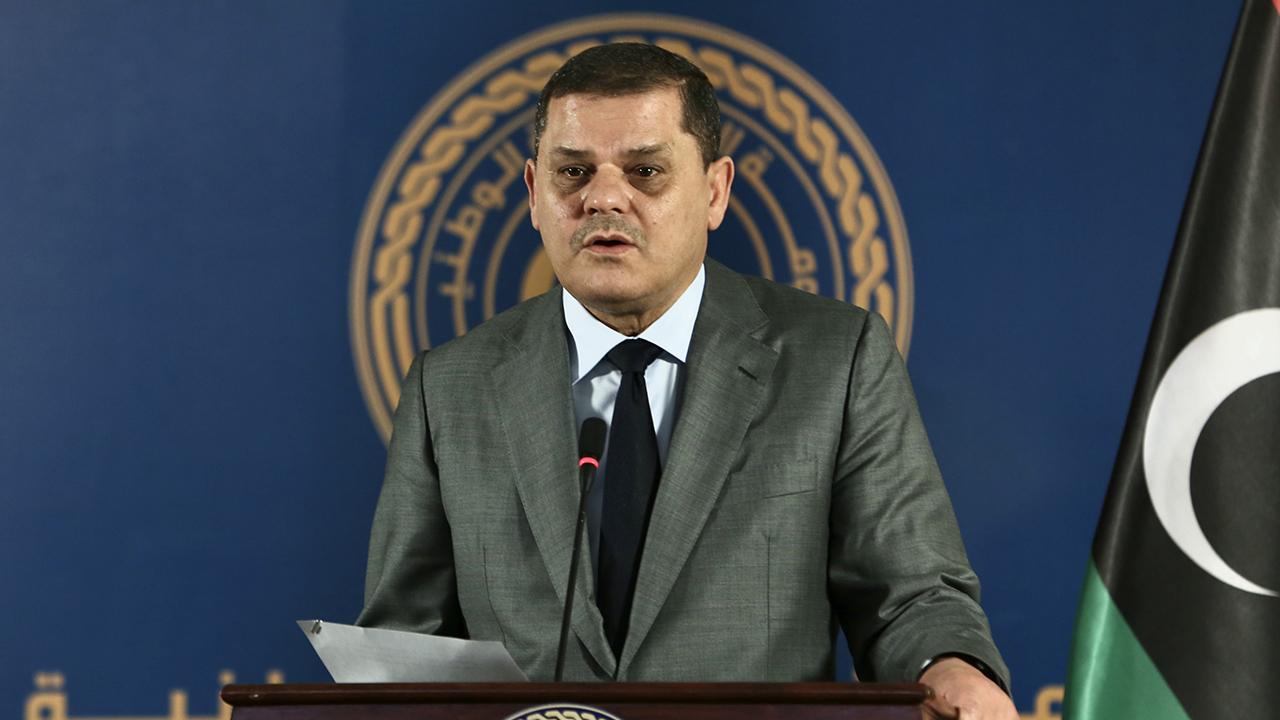 Libya Ba�bakan� Dibeybe, ertelenen se�imlerin ard�ndan ilk kez Bakanlar Kurulunu toplad�