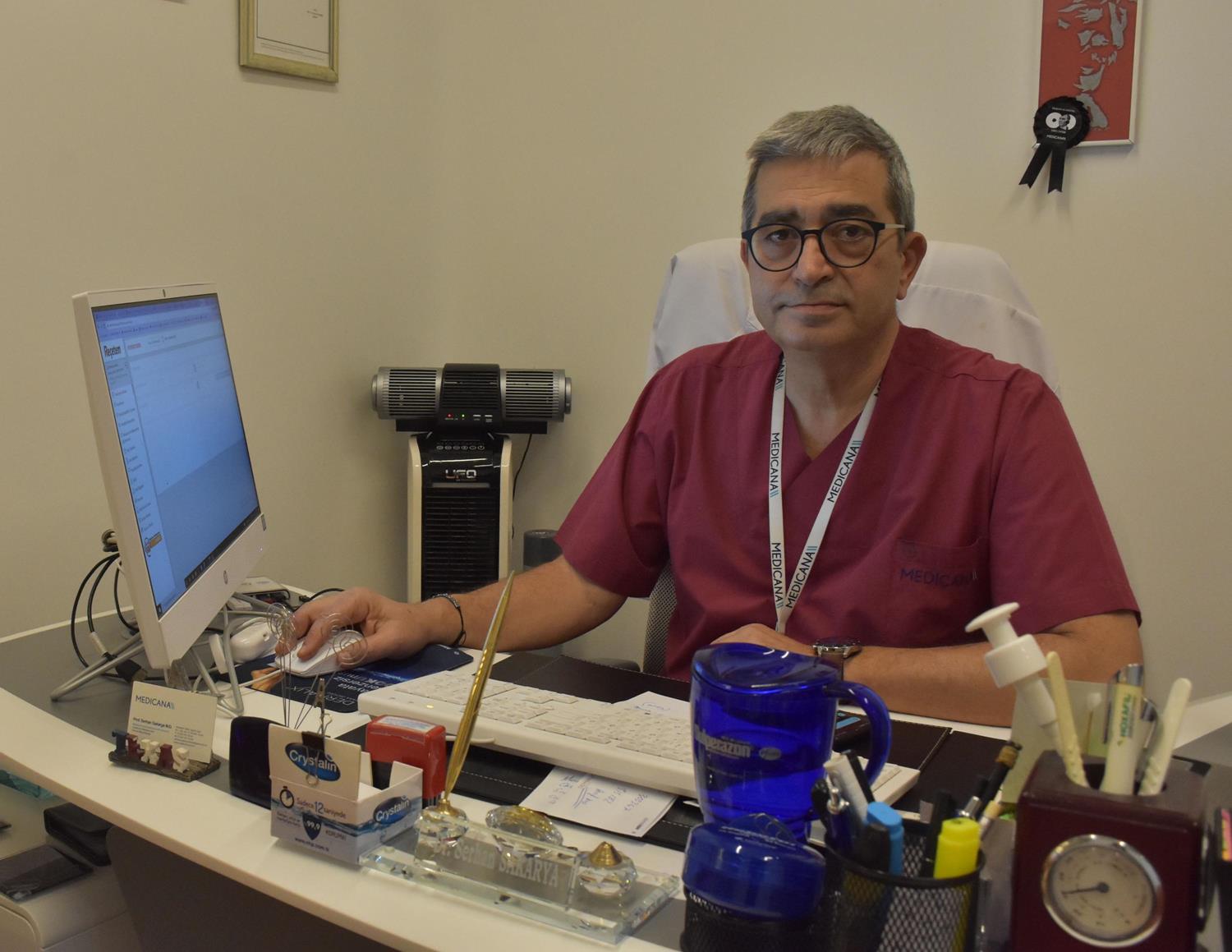 Uzmanlardan Omicron uyar�s�: 18 ya� alt� s�per bula�t�r�c� grupta