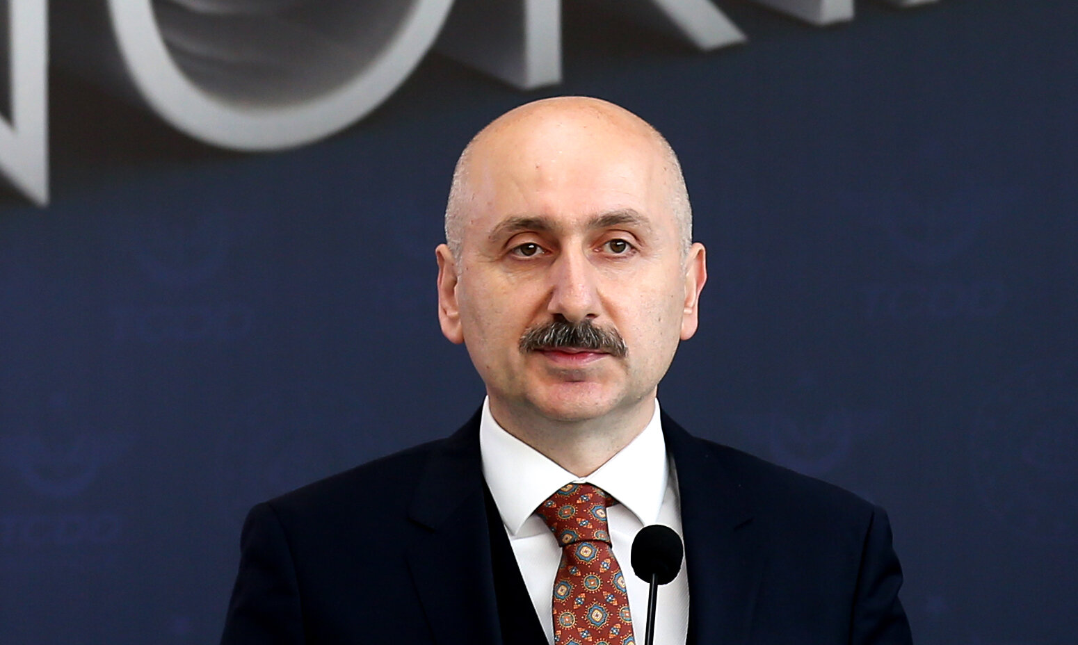 Bakan Karaismailo�lu: T�rkiye lojistik s�per g�� olma konusunda iddial�