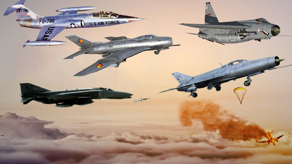 B�y�k hayal k�r�kl���! F-104, MiG-19, F-4... Onlarcas� �ak�ld�