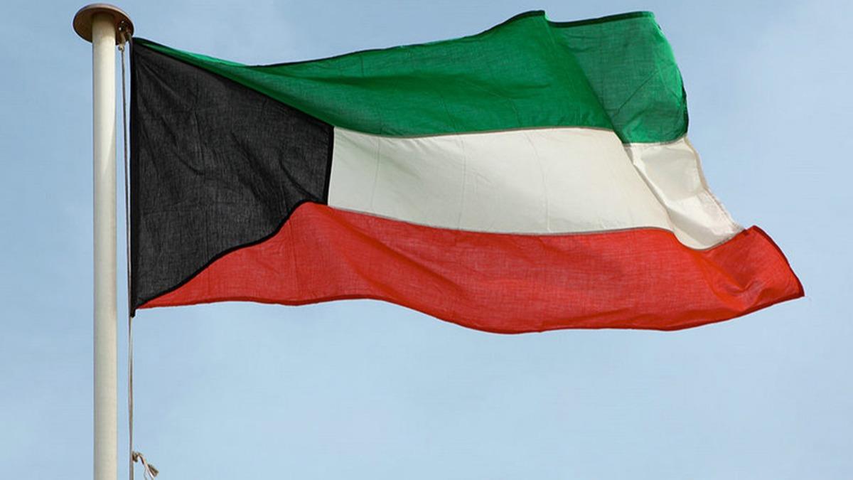 Kuveyt'ten, ngiltere'deki vatandalarna ''lkeden ayrln'' ars 