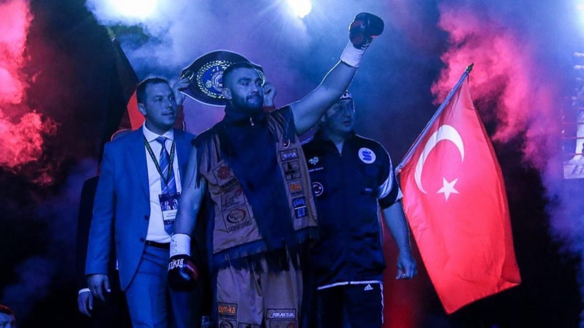 Milli boksr Ali Eren Demirezen, ABD'li Washington'u malup etti