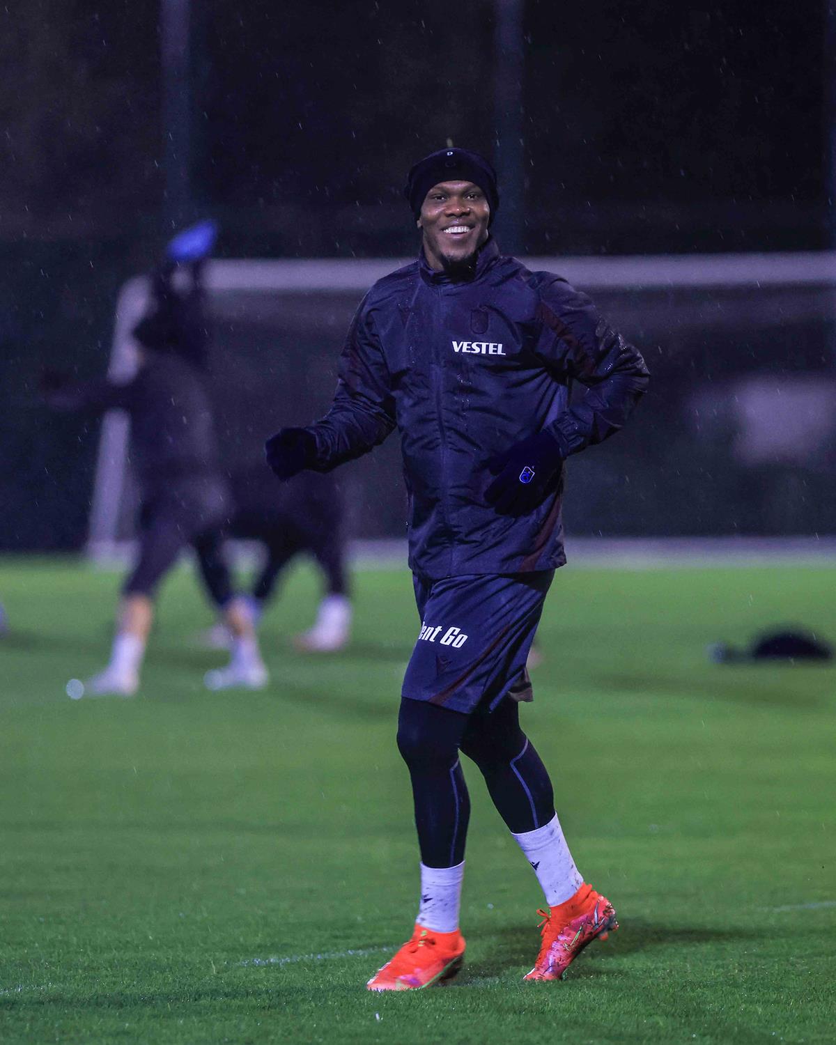 Trabzonspor'da Anthony Nwakaeme geri d�nd�