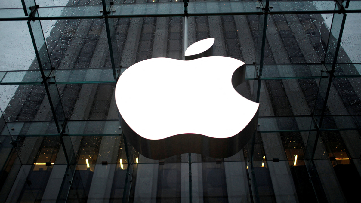 Apple'dan bir ilk! 3 trilyon dolar� ge�ti