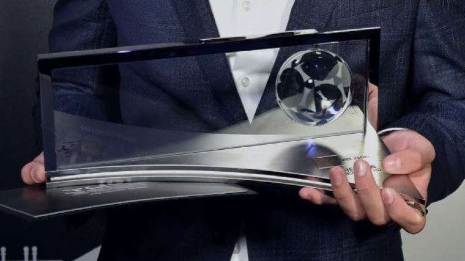 2021 FIFA Puskas �d�l� finalistleri belli oldu