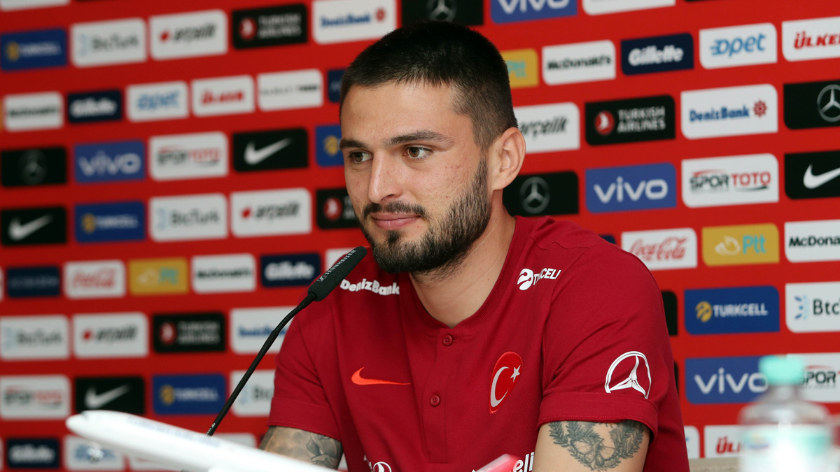 Okay Yoku�lu transferde karar�n� verdi