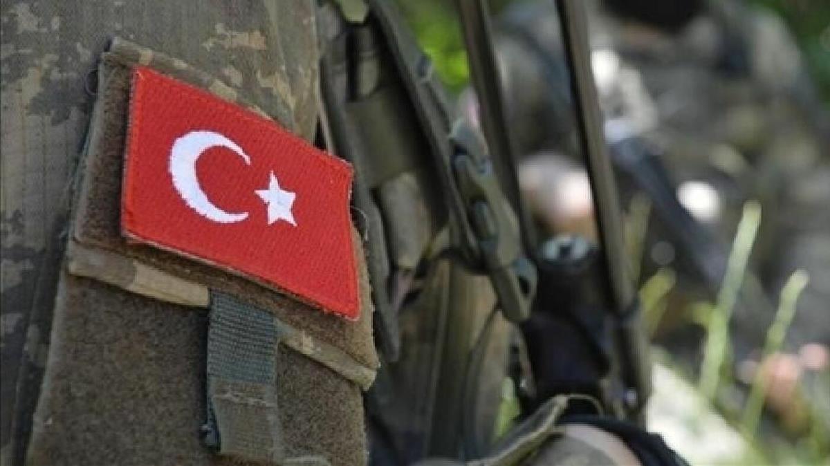 Trkiye'den dost lkeye askeri destek
