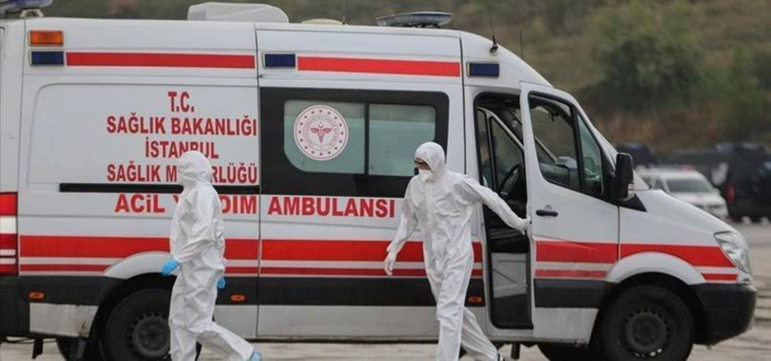 20 yandaki Ahmet koronavirs nedeniyle hayatn kaybetti