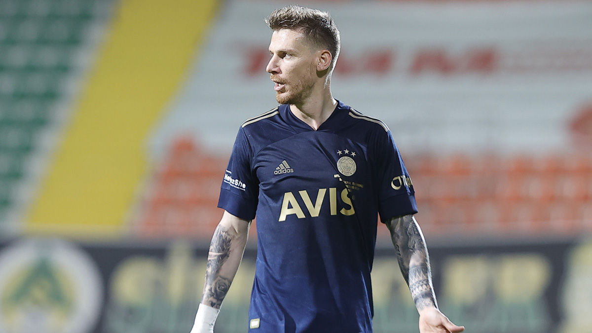 Fenerbah�e'de Serdar Aziz karar� verildi