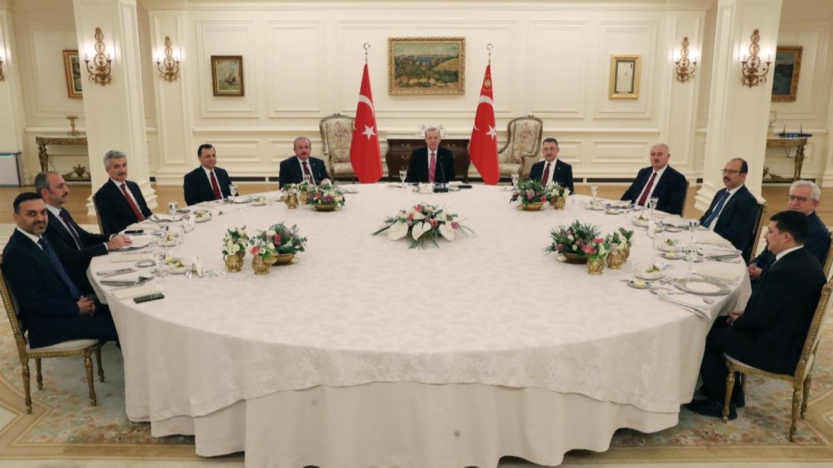 Cumhurbakan Erdoan, yasama, yrtme ve yarg temsilcileriyle grt