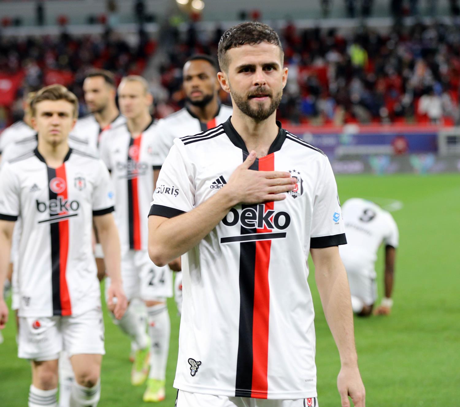 Miralem Pjanic: Be�ikta�'a kazanmaya, ba�armaya geldim
