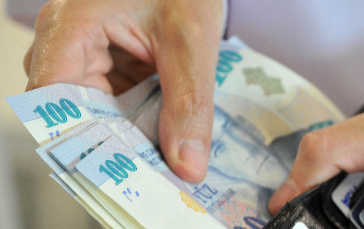 Bakan duyurdu! Memurlara ek zam m�jdesi... Kritik EYT ve AG� a��klamas�