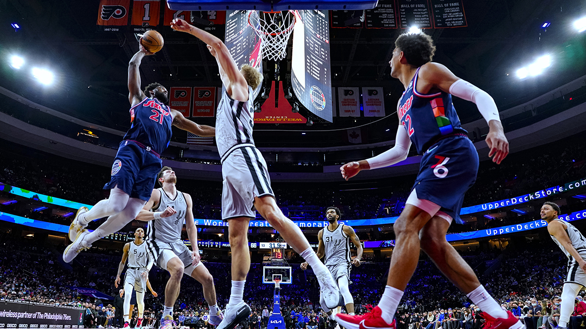 Furkan Korkmaz'dan Philadelphia'n�n galibiyetine 7 say�l�k katk�