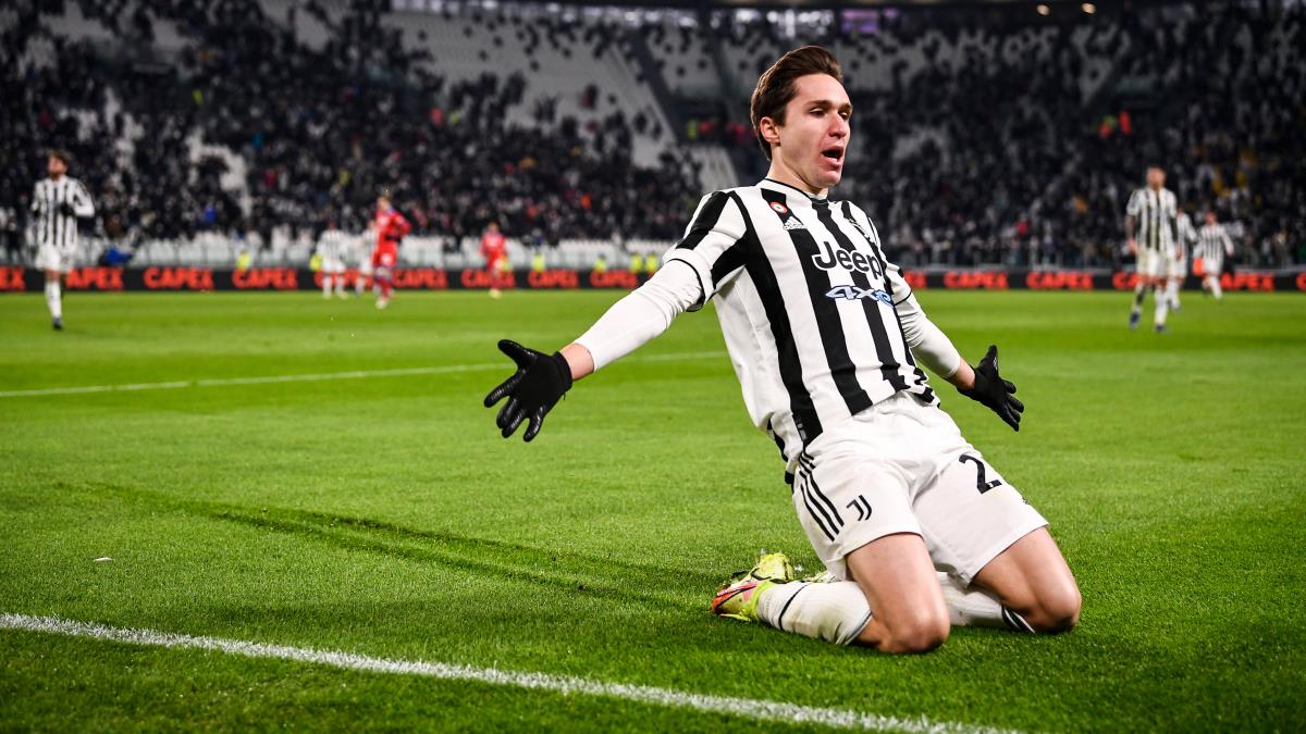 Juventus'ta sakatlanan Federico Chiesa sezonu kapatt