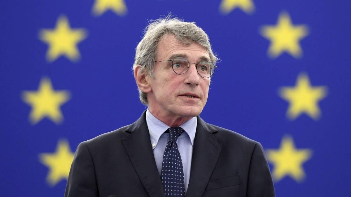 Avrupa Parlamentosu Bakan David Sassoli hayatn kaybetti