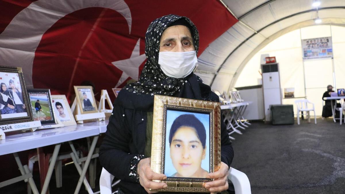 Evlat nbetindeki anne: HDP ve PKK birdir
