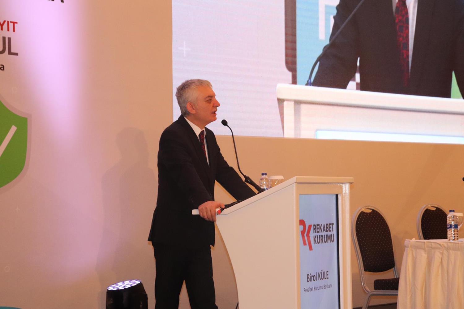 'Zincir marketlere ceza nedeni, fiyat ge�i�lerini birlikte sa�lamak'