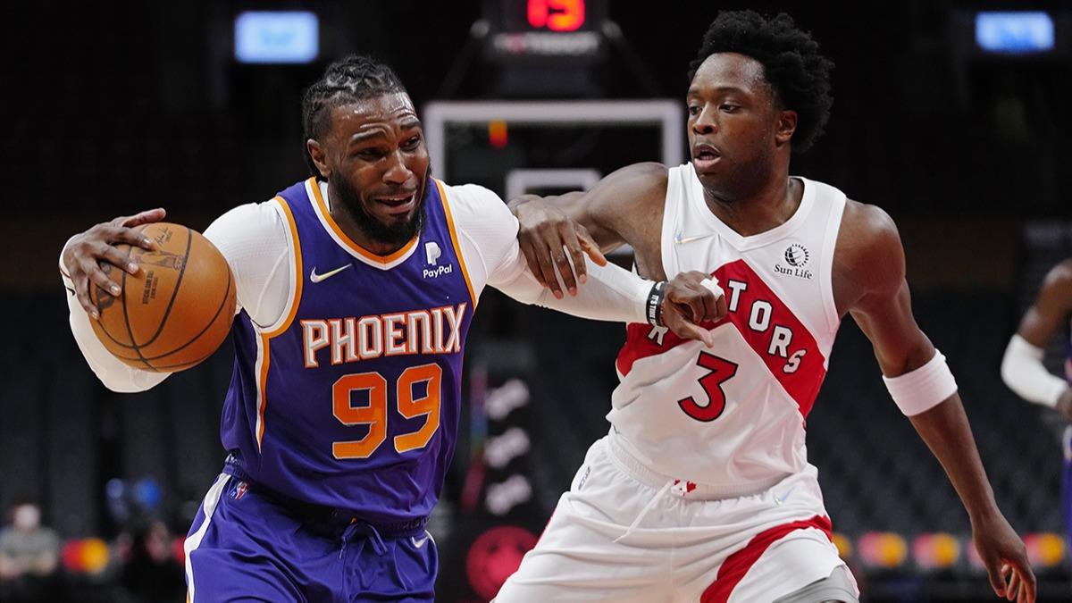 Phoenix Suns, Toronto Raptors'n serisine son verdi