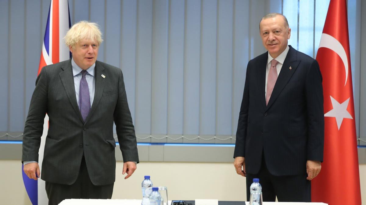 Bakan Erdoan, Boris Johnson ile telefonda grt