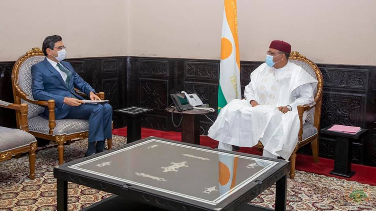 Cumhurba�kan� Bazoum, T�rkiye'nin Niamey B�y�kel�isi Ar�'y� kabul etti