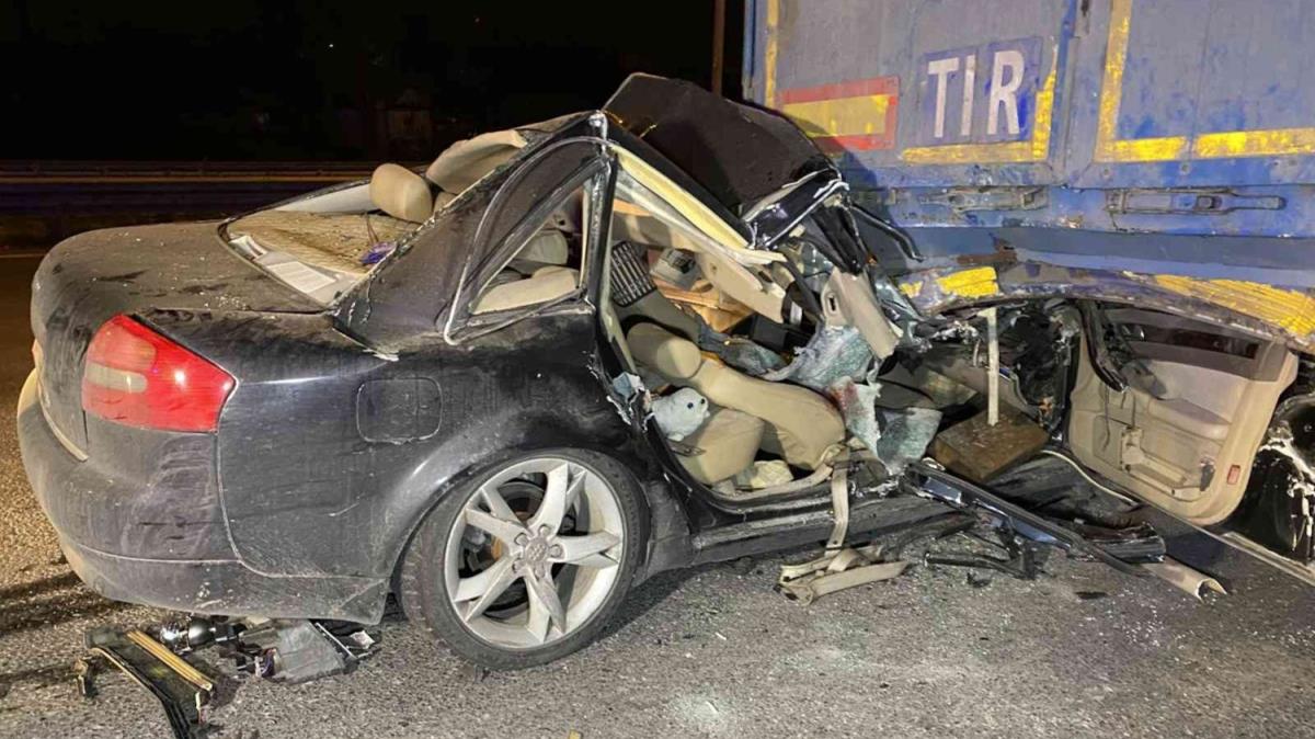 Sancaktepe'de trafik kazas: 2 ar yaral