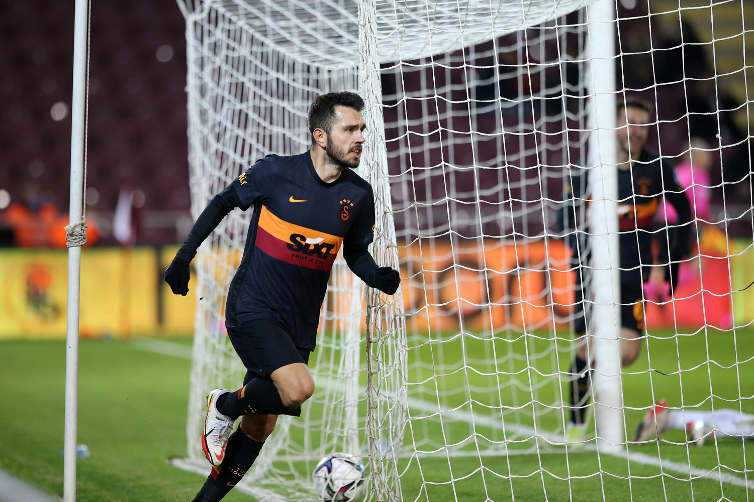 Emre K�l�n�: Galatasaray'� bu durumdan ��karmaya �al��aca��z