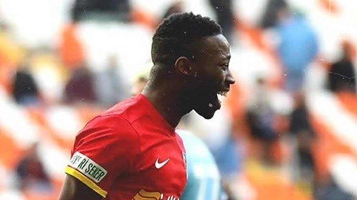 Kayserispor'un forveti  Carlos Mane 21 ma sonra golle tant