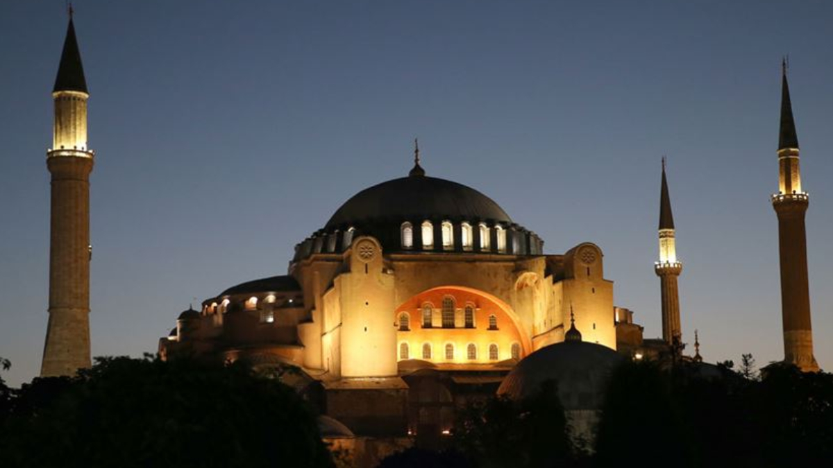 �BB'den Ayasofya skandal�! Tepki �eken ifade d�zeltildi