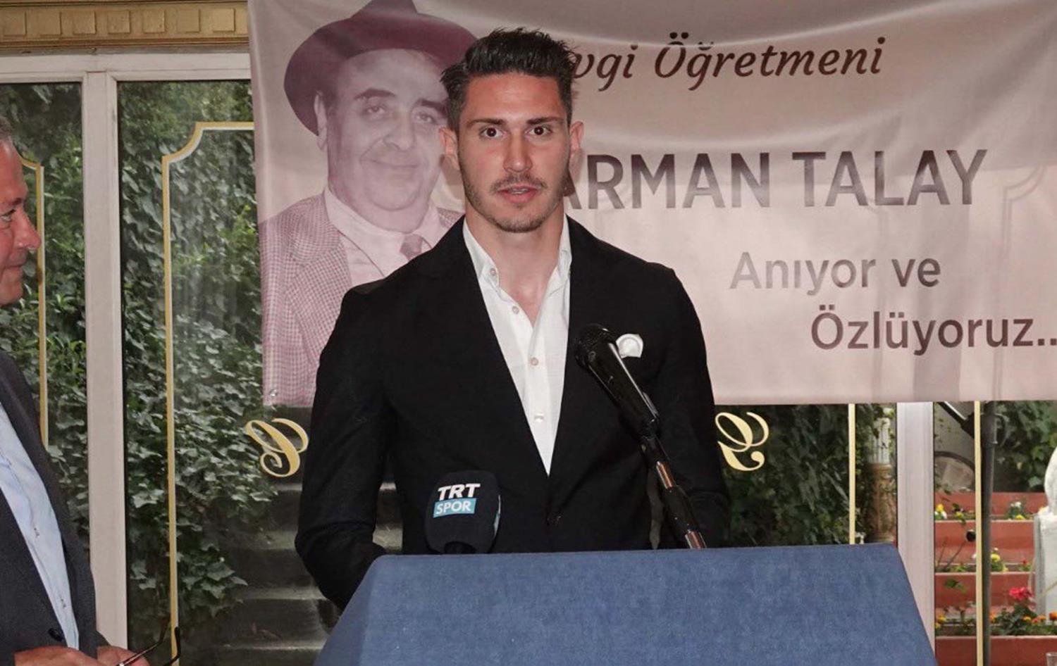 Kayserispor Mert �etin sevinci! Lisans� ��kart�ld�