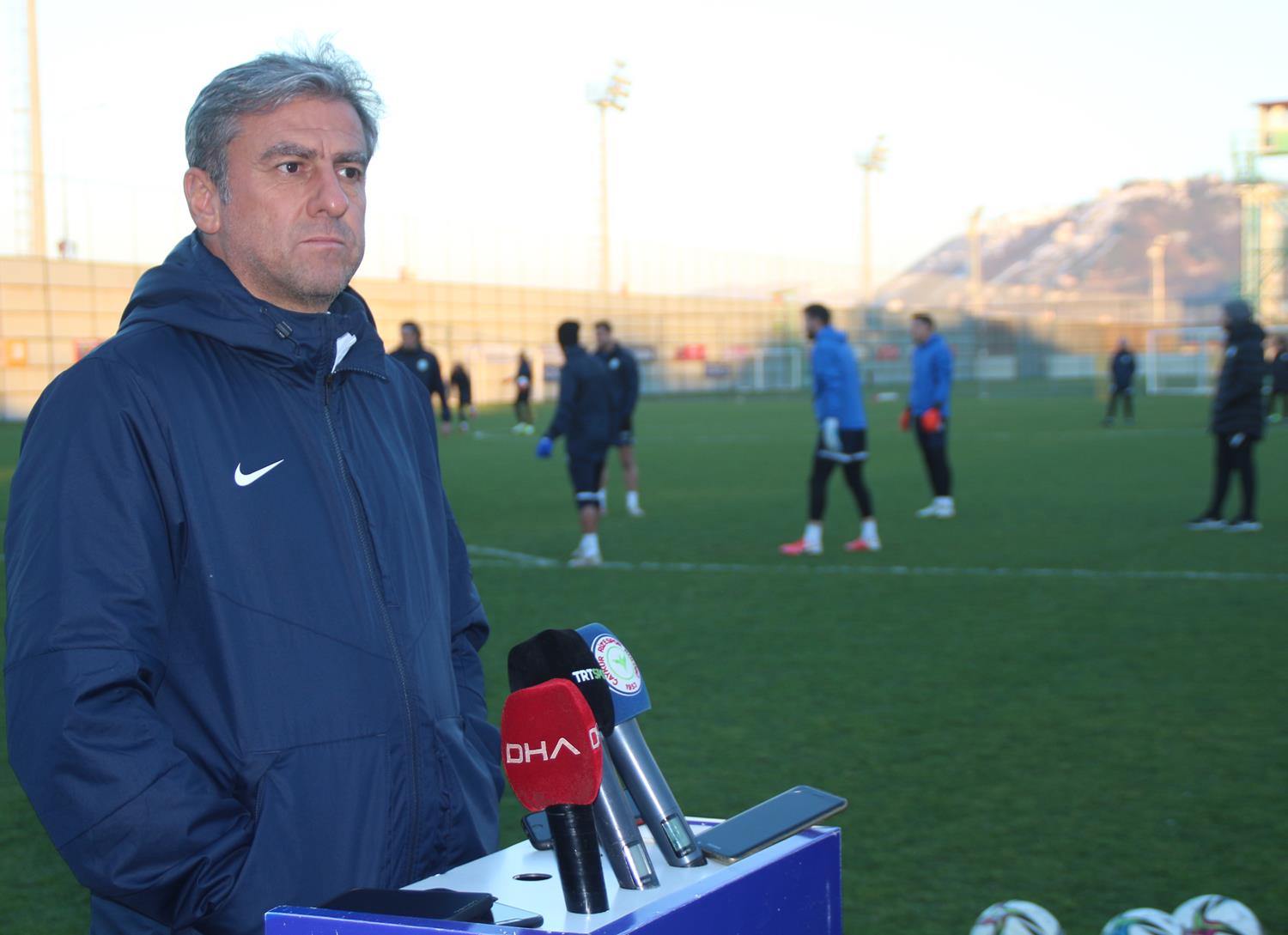 Hamza Hamzao�lu'ndan transfer a��klamas�