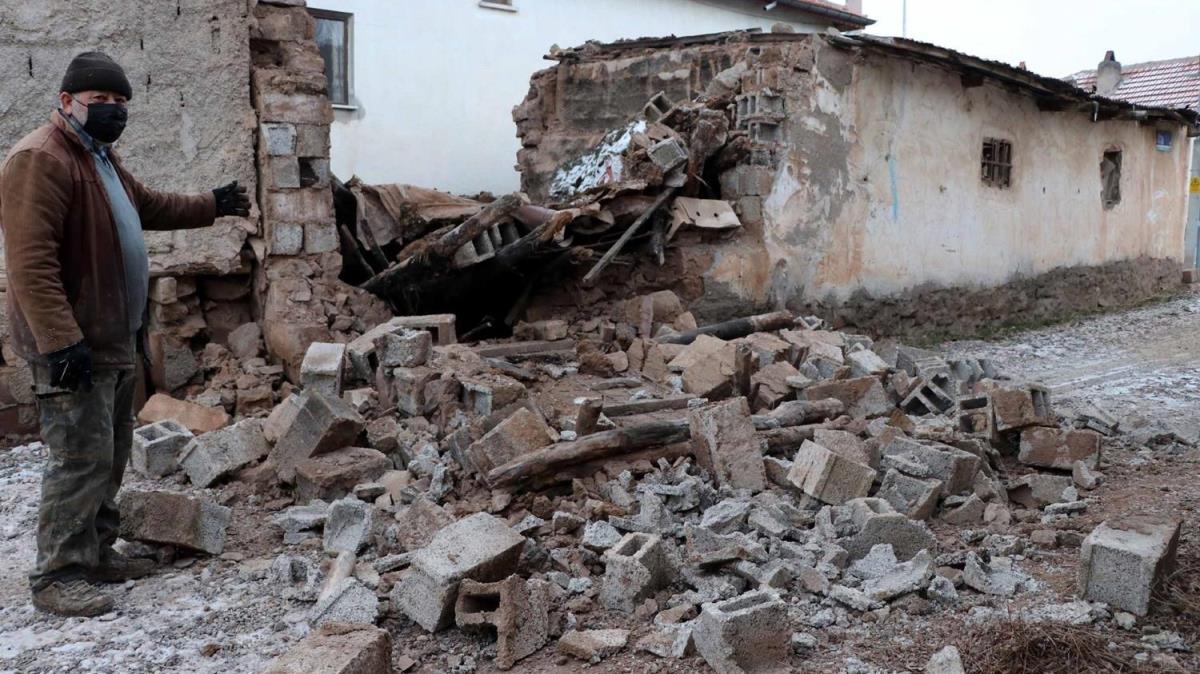 Kayseri'de 4,9 byklndeki depremden sonra 20 art sarsnt olutu