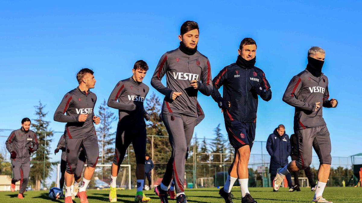 Trabzonspor, Giresunspor mana 4 eksikle kacak