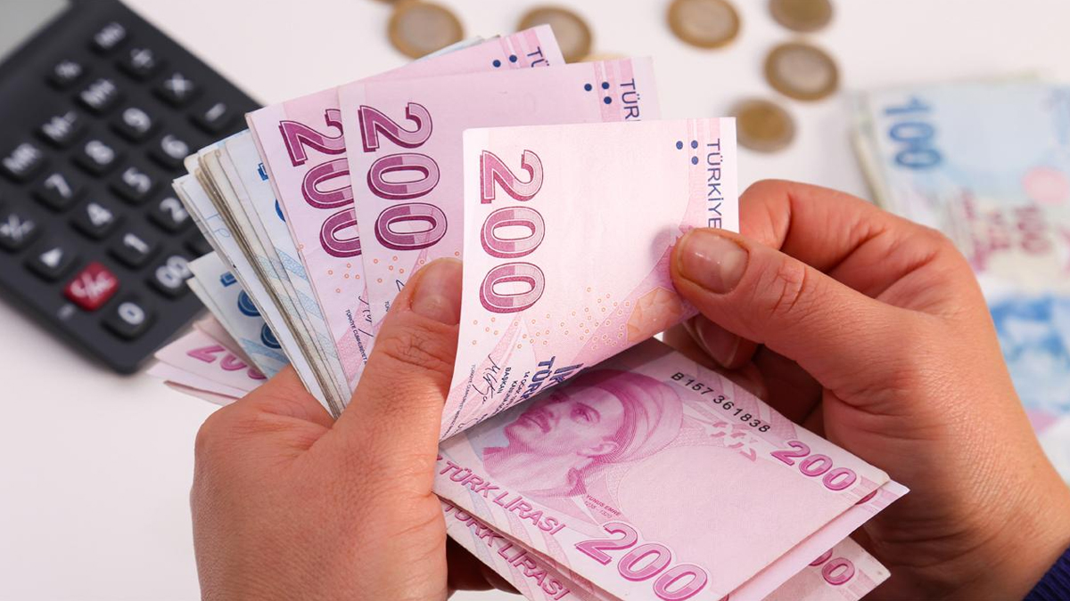 Milyonlar�n g�z� bu karardayd�! Meclis'ten ge�erek yasala�t�