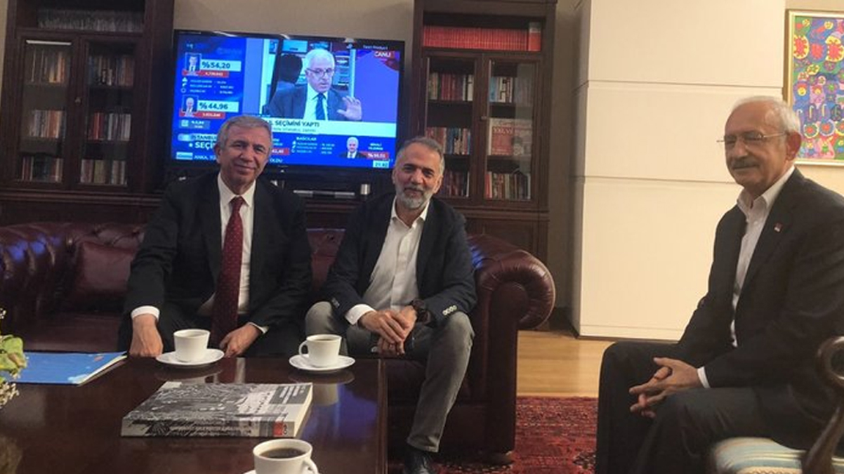 Ankara B�y�k�ehir Belediyesi'nden ABD'deki dan��mana ball� maa�!