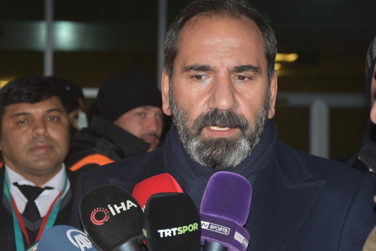 Mecnun Otyakmaz: Eksiklere ra�men Fenerbah�e kar��s�nda berabere kald�k