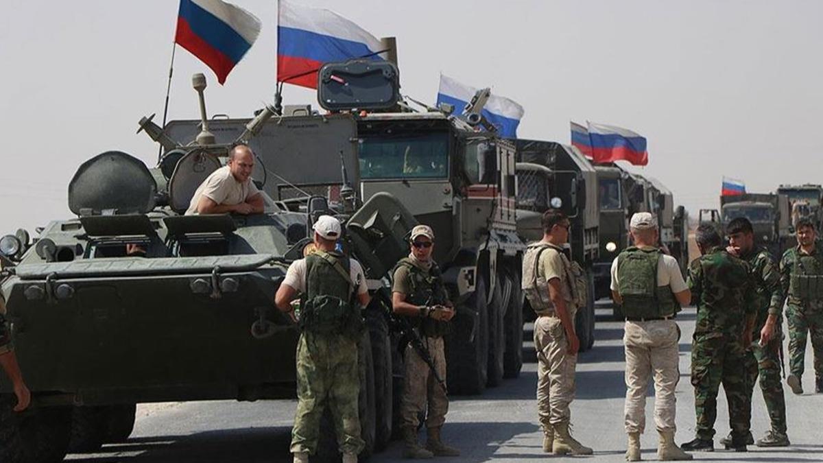 Rusya'dan Belarus'a askeri sevkiyat 