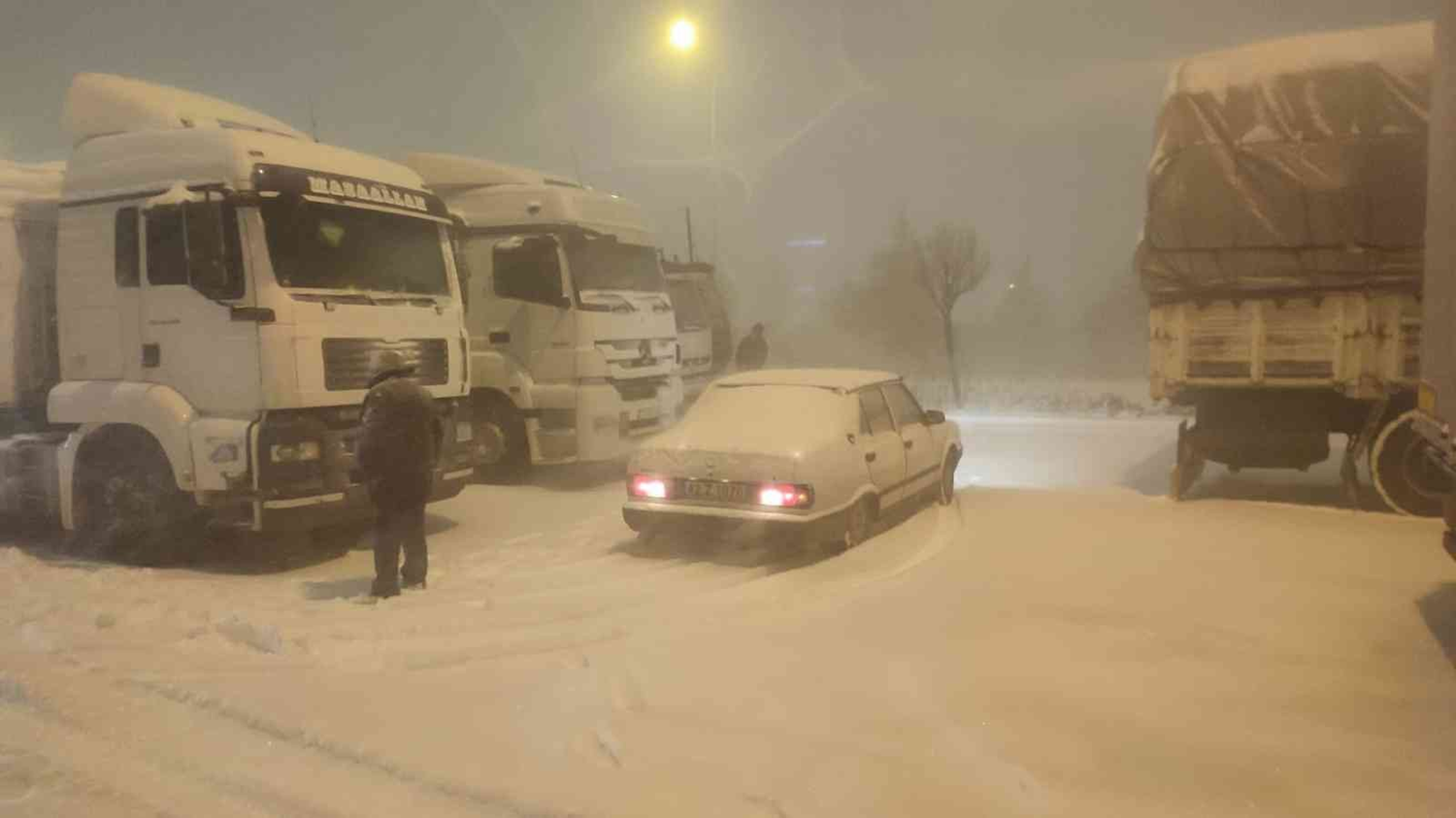 Konya'da ula��ma kar engeli