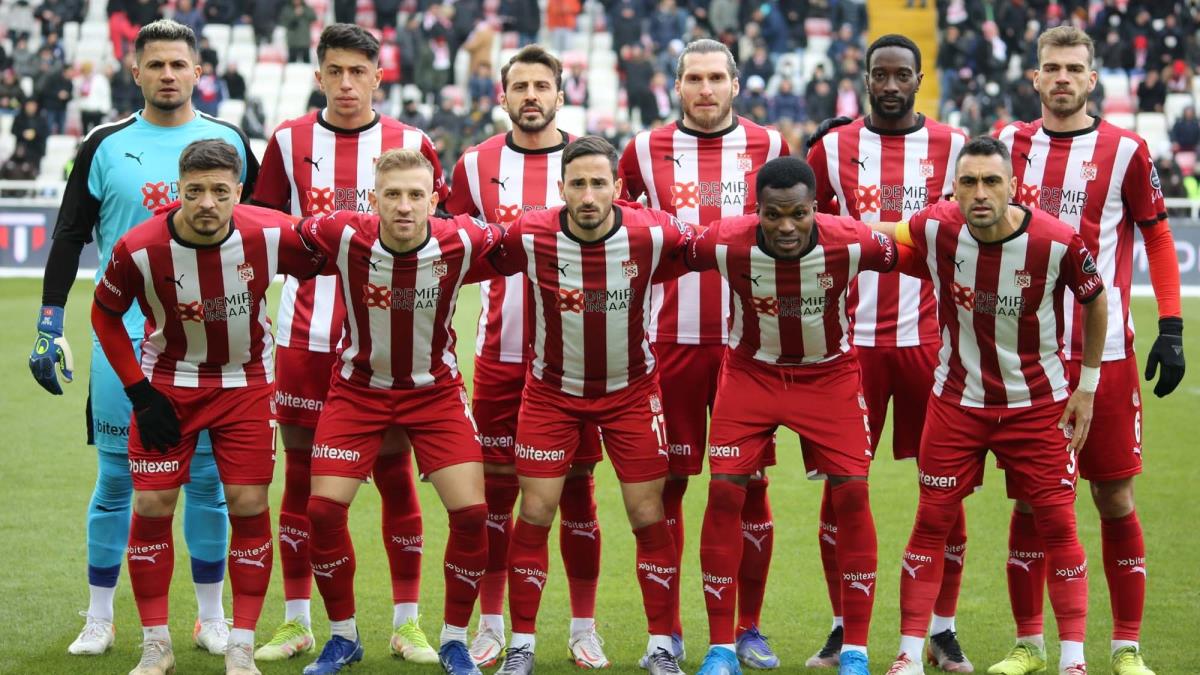 Sper Lig'in en ok beraberlik alan takm Sivasspor oldu