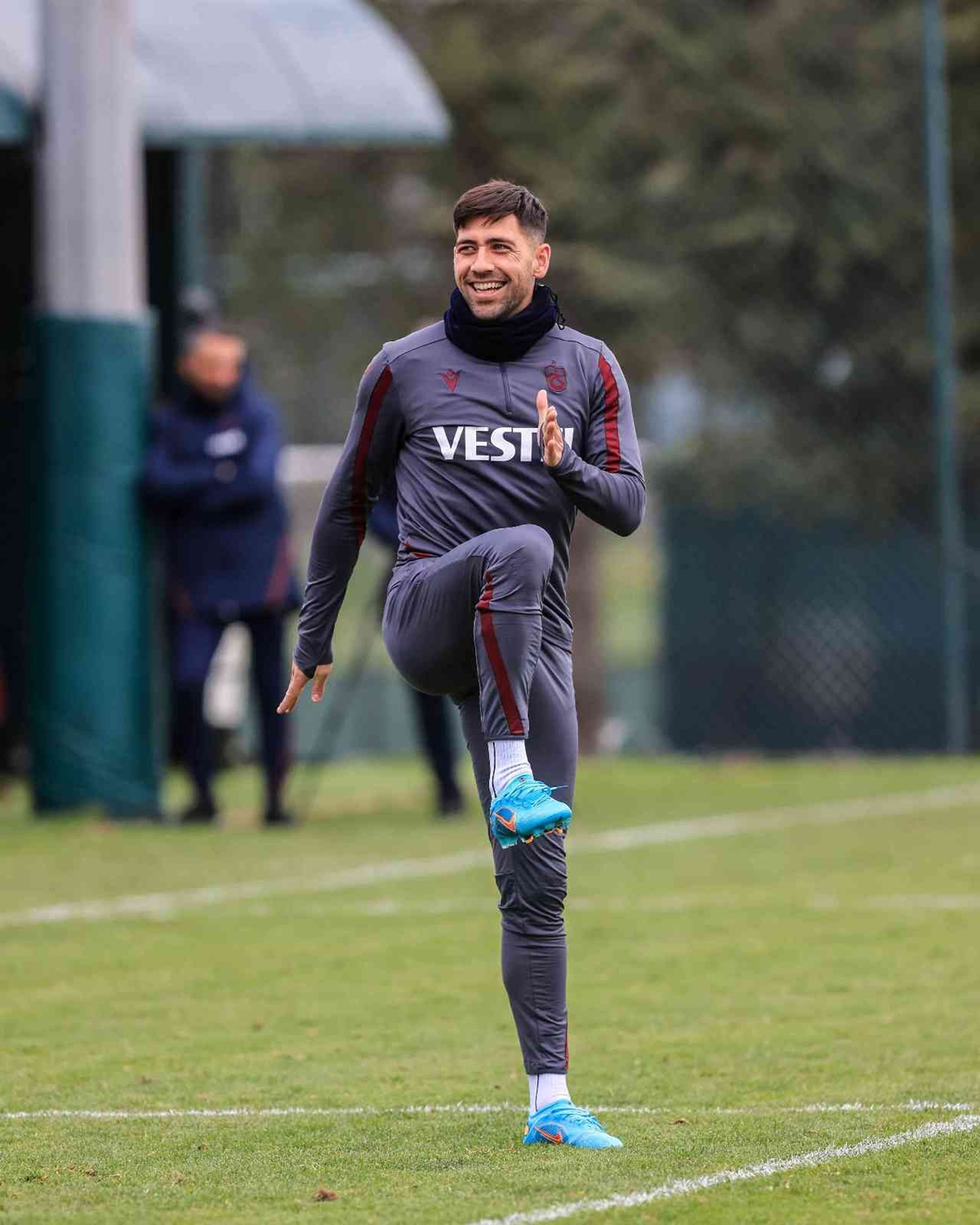 Bakasetas 100 g�nl�k gol orucunu bozdu