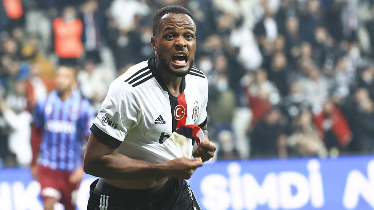 Be�ikta�l�lar� k�zd�racak geli�me! Cyle Larin ezeli rakiple g�r���yor