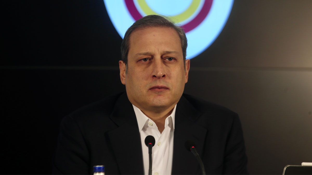 Galatasaray Ba�kan� Burak Elmas konu�tu!