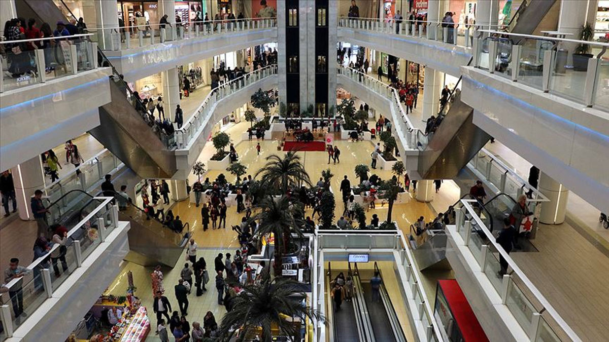 �stanbul'da AVM'lerin 18.00'da kapanma tavsiyesi