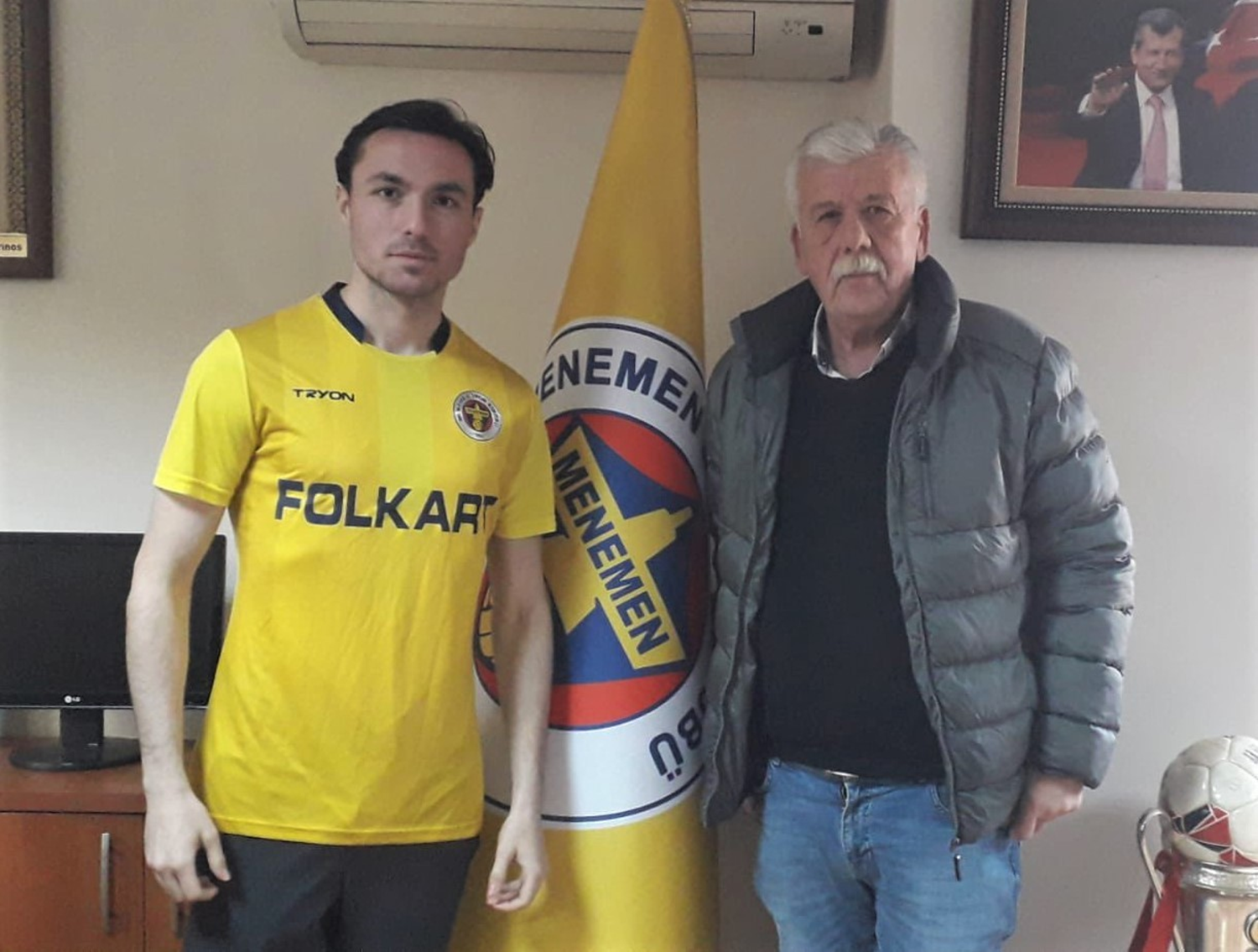 O�uzhan Aydo�an Menemenspor'a transfer oldu