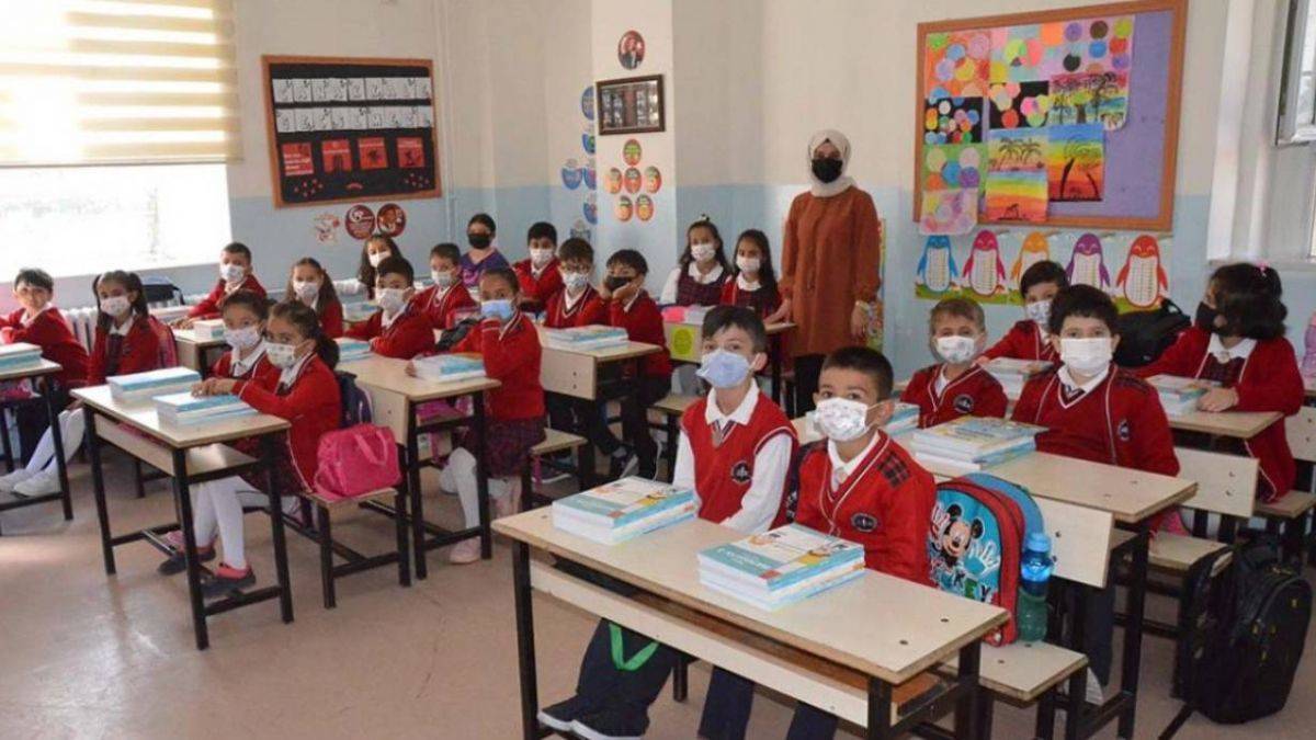 'Ara tatil �ocuklar�n sosyal geli�imi i�in kullan�lmal�'