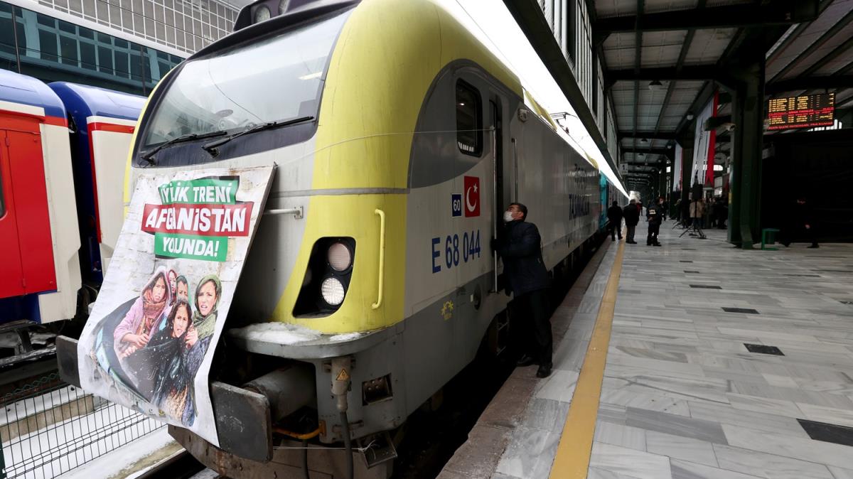 Afganistan'a 750 ton malzeme tayan ''yilik Treni'' Ankara'dan yola kt