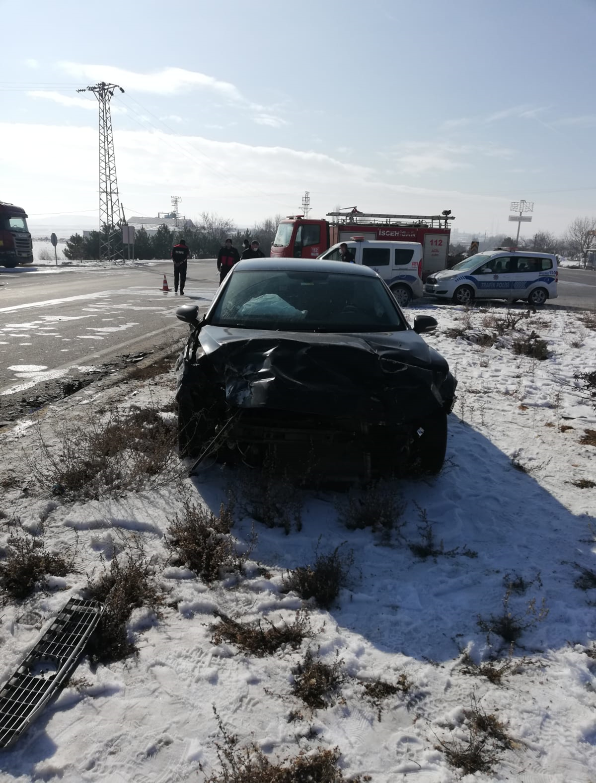 Afyonkarahisar'da trafik kazas�: 2 �l�