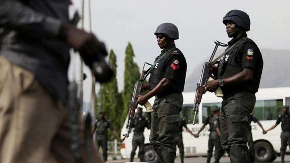 Nijerya'da silahl saldr! 12 kii hayatn kaybetti