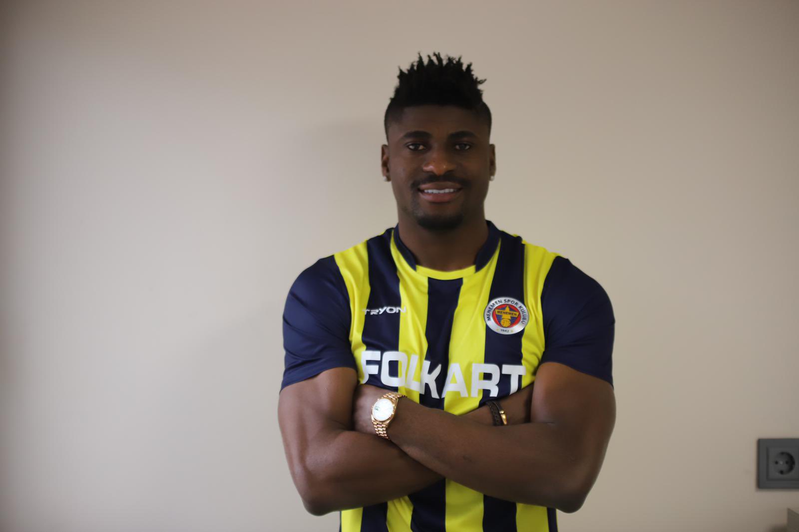 Menemenspor, Lanre Kehinde'yi renklerine ba�lad�