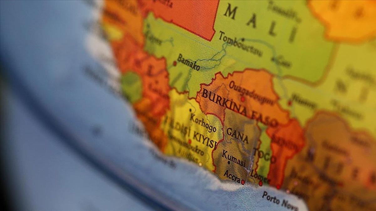 ABD, Burkina Faso'ya 450 milyon dolarlk yardmn askya ald