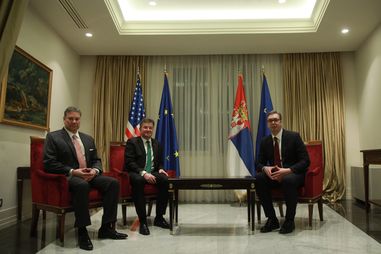 Vucic, ABD Bat� Balkanlar ve AB Belgrad-Pri�tine Diyalo�u �zel Temsilcileriyle g�r��t�